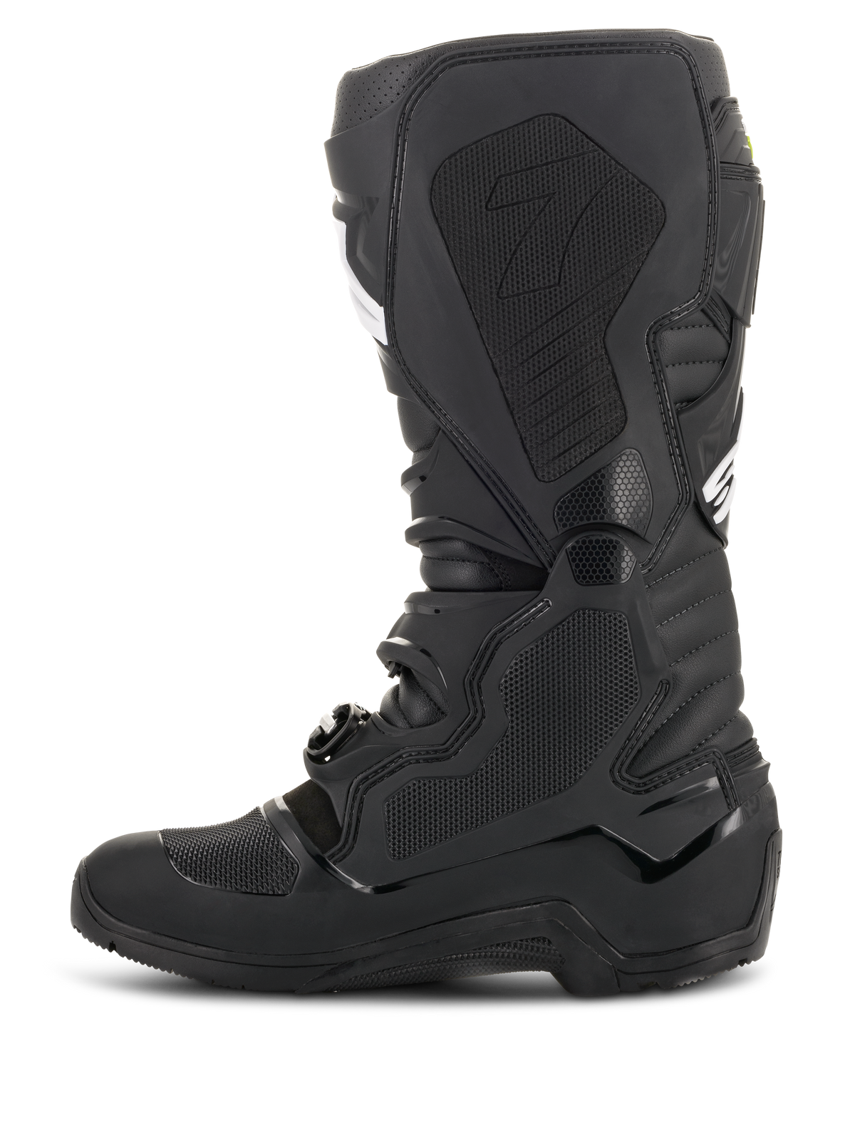 Alpinestars Tech 7 Enduro Drystar® Stiefel, Schwarz, Seitenprofil-Ansicht der medialen Seite mit strukturierten Waben-Grip-Paneelen und dem '7'-Logo, wasserdichtes Offroad-Motorradschuhwerk für Enduro-Rennen.