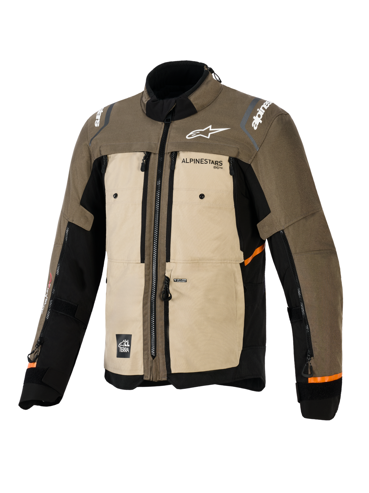 Alpinestars Cusco Drystar® Jacke, Walnut Aluminum Black, Adventure-Touring-Motorradjacke, Front-Dreiviertelansicht, Textilkonstruktion mit beigen und braunen Paneelen, Belüftungsöffnungen mit Reißverschluss, weiße Alpinestars-Logos und orangefarbene Akzente an den Ärmeln