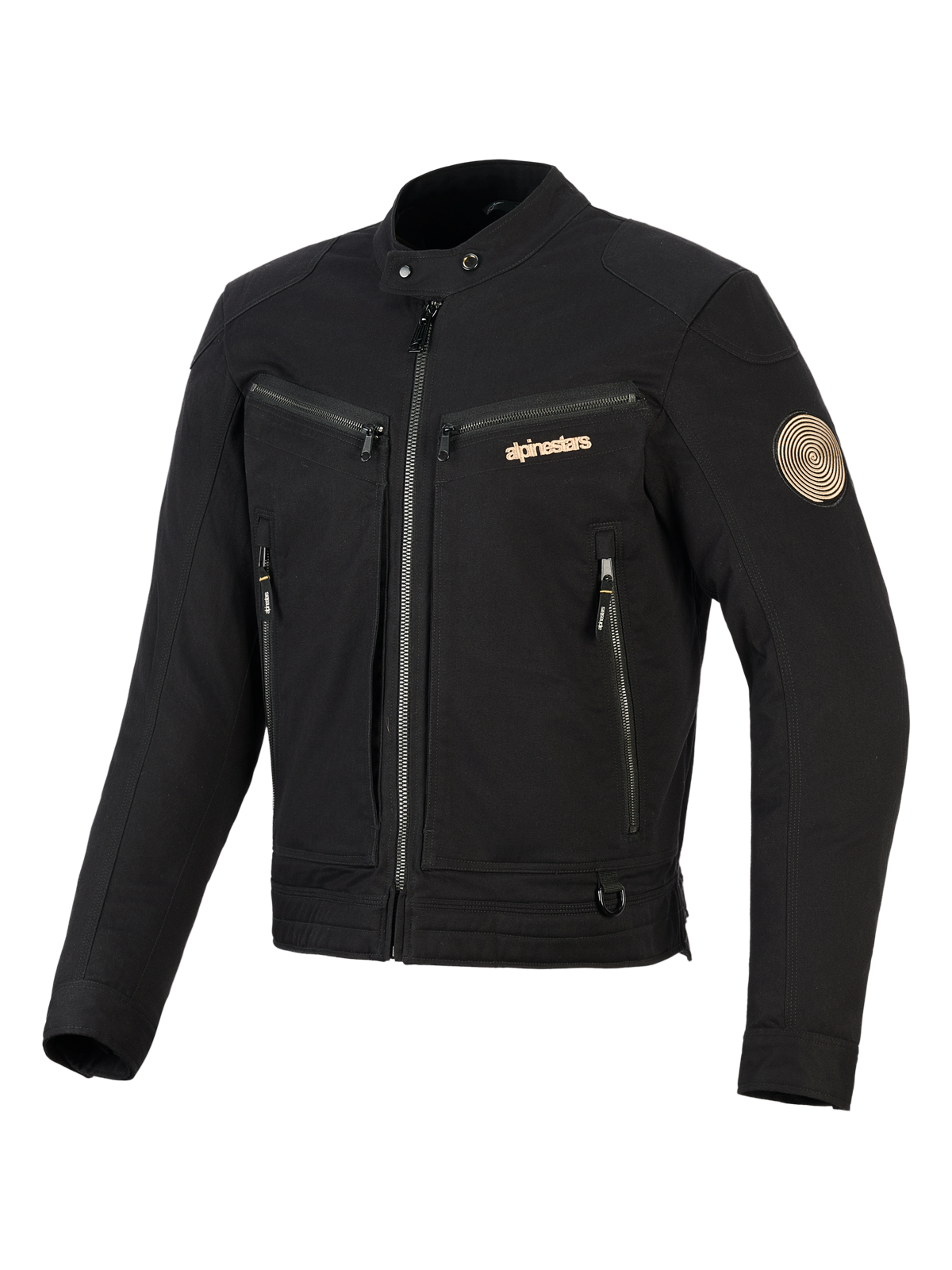 Alpinestars Bruiser Jacke, Schwarze Urban-Motorradjacke, Brust- und Seitentaschen mit Reißverschluss, goldfarbenes Branding und Oscar-Spiral-Schulteraufnäher, von Workwear inspiriertes Textildesign.
