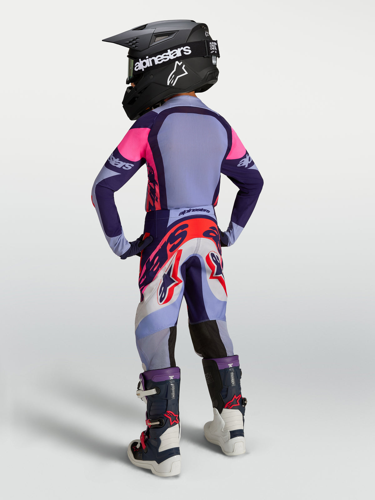 Alpinestars Jugend Supertech Dyna Hosen, Motocross-Rennhose für junge Fahrer, Lila und Pink Fluo, strapazierfähiges Stretchgewebe, Rückansicht.
