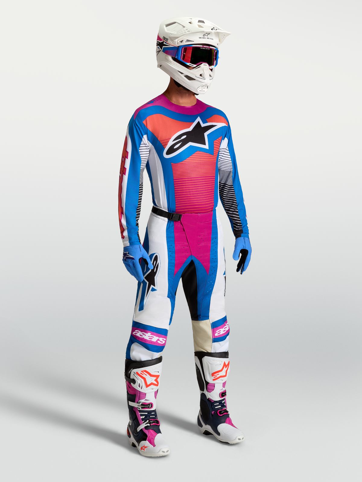 Alpinestars Techstar Maven Trikot und Ausrüstungsset, Herren-Motocross-Outfit in Blau und Hot Coral, athletische Passform.