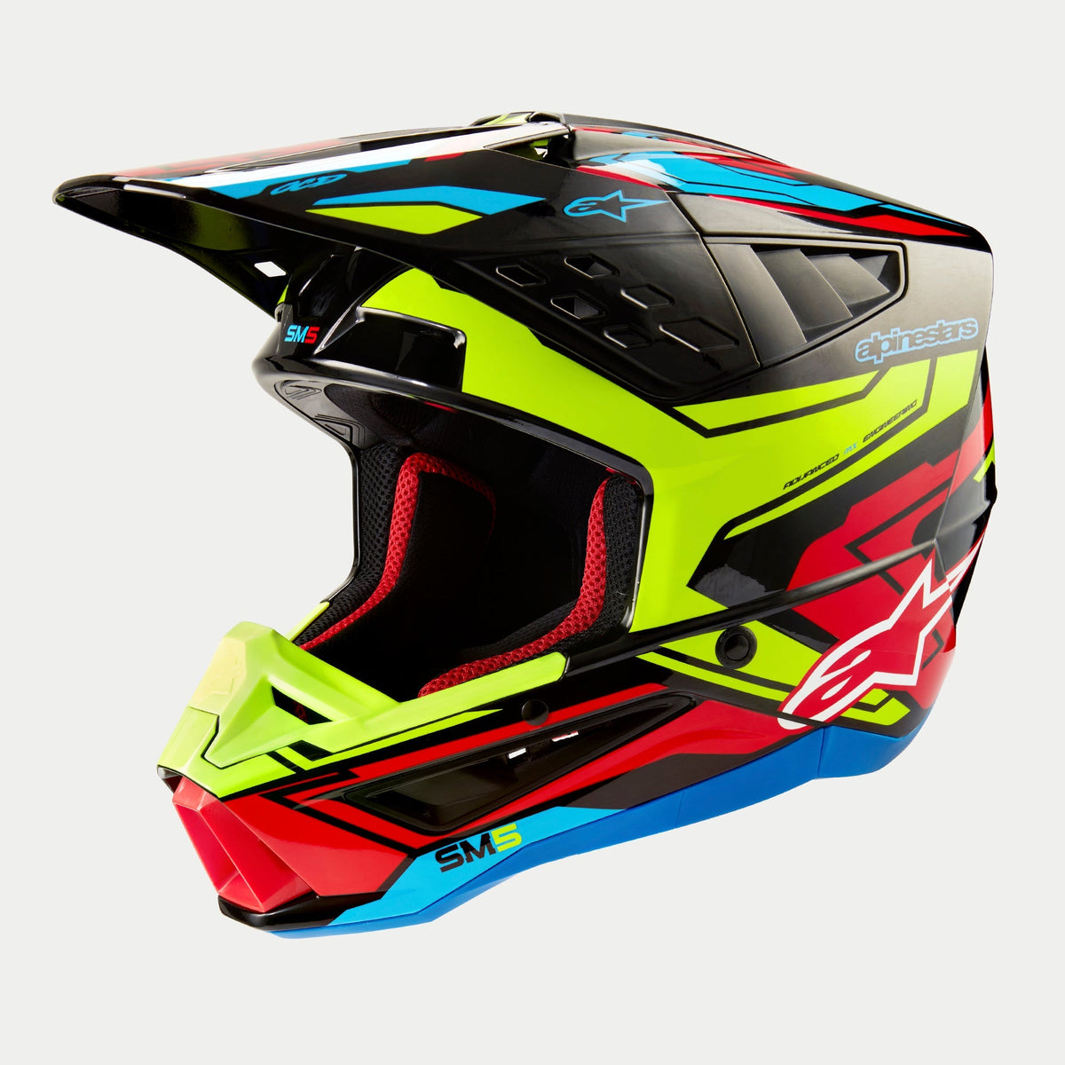 S-M5 Helm Action 2 ECE 22.06