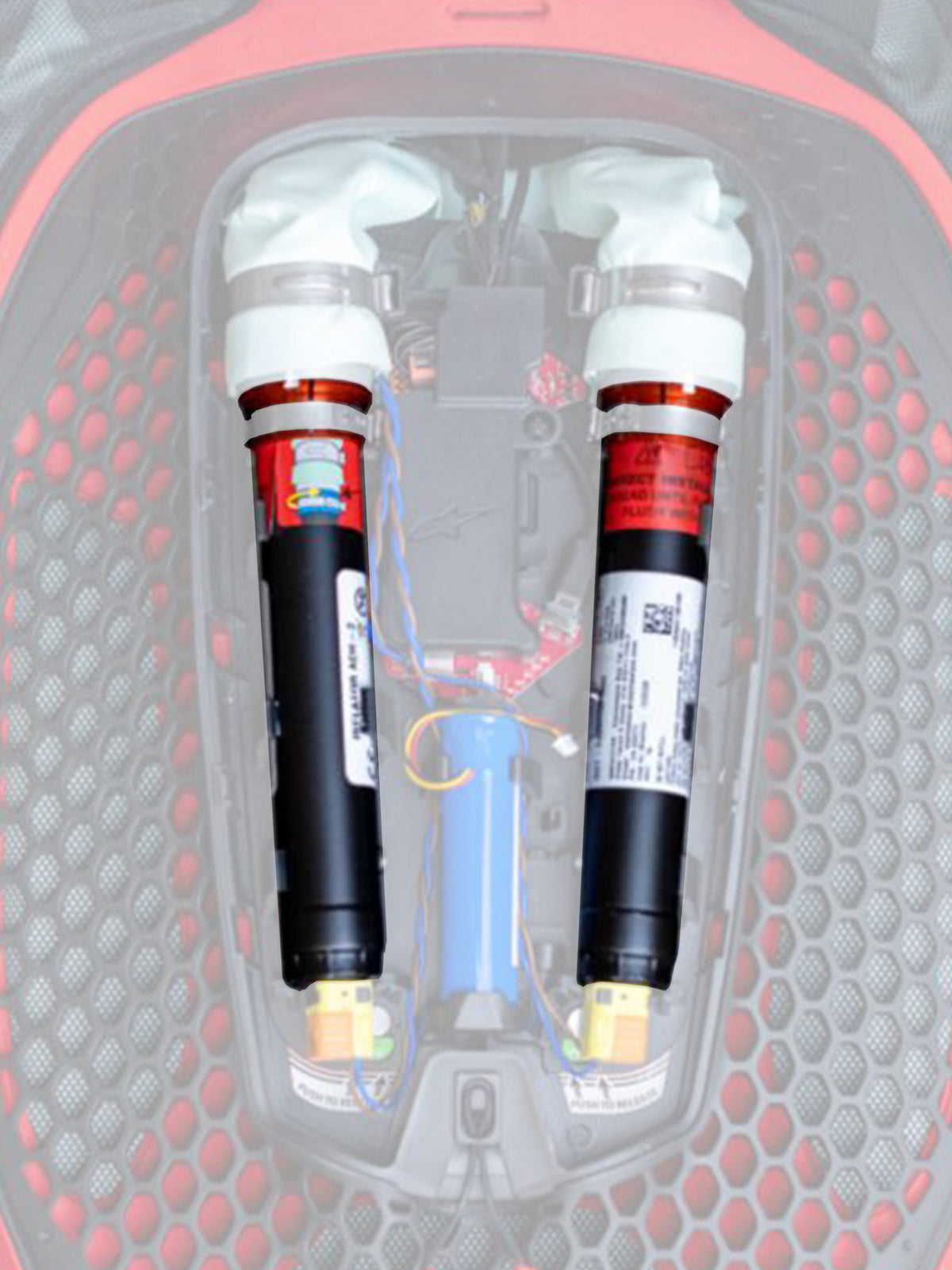 Alpinestars Tech-Air 7X & Off-Road Ersatzkanister-Kit, Airbag-Ersatzkanister, Schwarz mit weißen Oberteilen und orangefarbenen Bändern, zwei Argon-Kanister installiert in einem rot-schwarzen elektronischen Airbag-System mit Wabenmuster und farbiger Verkabelung