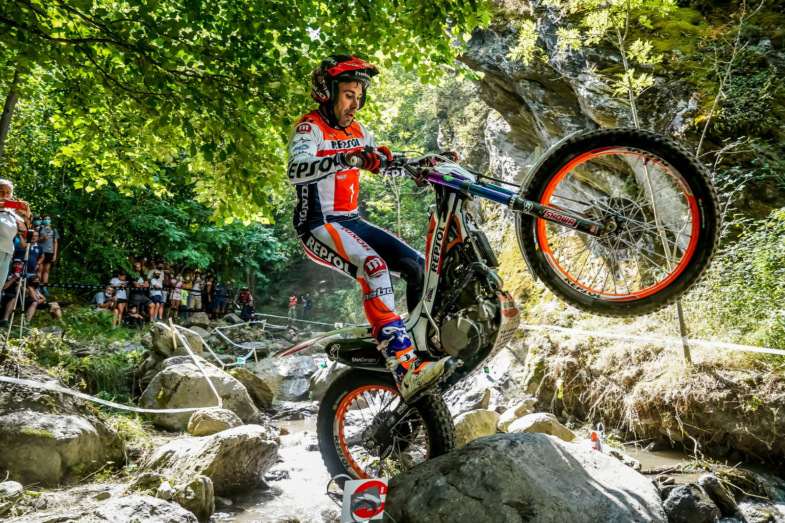 Toni Bou gewinnt Andorra Prosegp Day 1; In einem starken Wochenende wird er den zweiten Versuch auf dem dritten Mal beendet