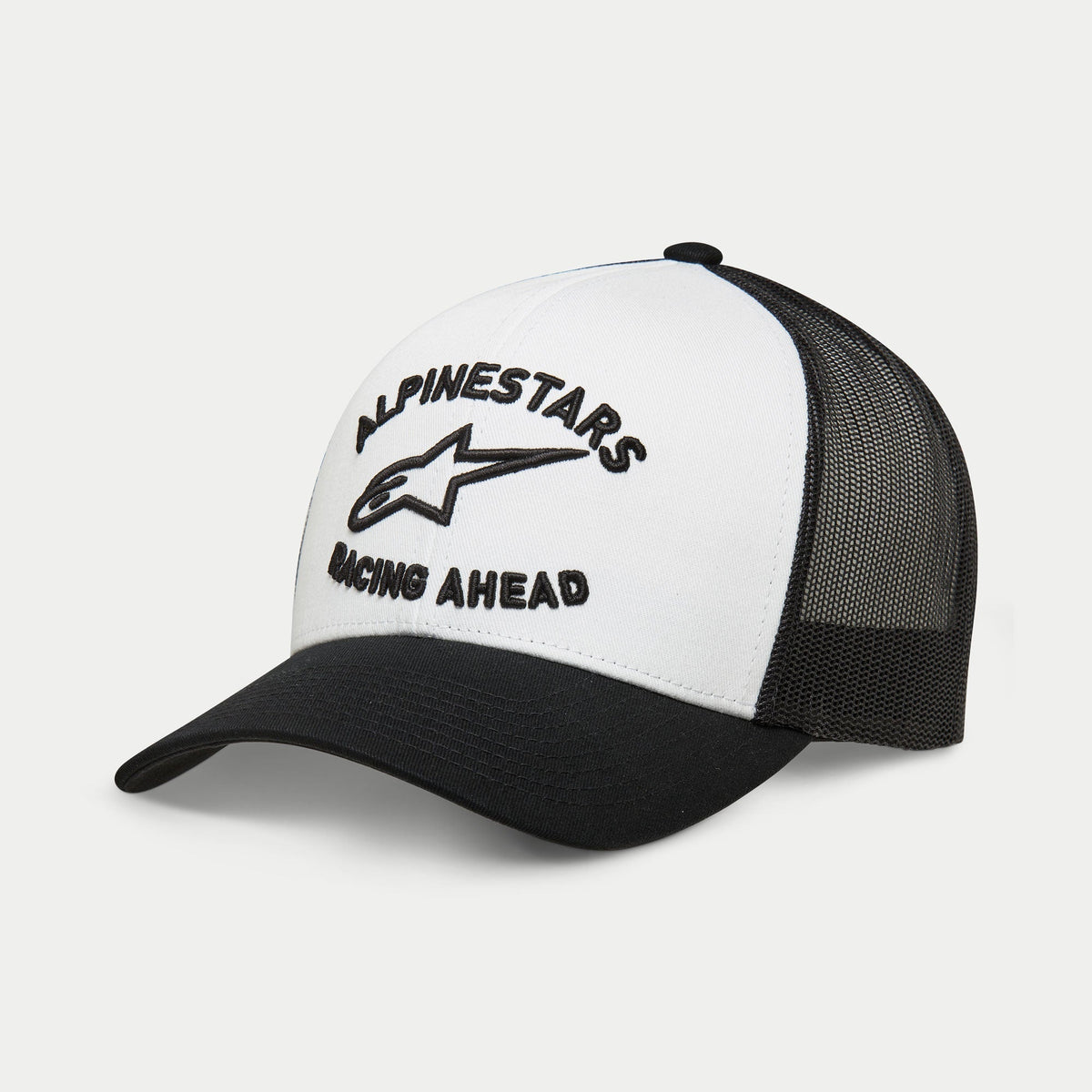 Alpinestars Triple Trucker Hat, lässige Trucker-Kappe, Weiß und Schwarz, schwarze 3D-Stickerei mit Stern-Logo und „Racing Ahead“-Schriftzug, gebogener Schirm mit Mesh-Rückseite, Sportswear, Streetwear