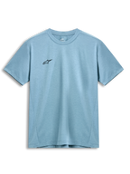Alpinestars Point Performance T-Shirt, Kurzarm, Ice Blue, kleines schwarzes Stern-Logo auf der Brust, Rundhalsausschnitt, nachhaltiges feuchtigkeitsableitendes Funktionsmaterial, lässige Motorsport-Streetwear