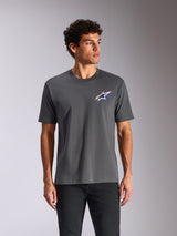 Alpinestars Angler CSF Tee, Kurzarm-T-Shirt, Anthrazitgrau, lebendiges mehrfarbiges Astars-Logo auf der Brust, lässige Motorsport-Sportbekleidung