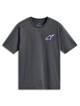 Alpinestars Angler CSF Tee, Kurzarm-T-Shirt, Anthrazitgrau, mehrfarbiges Astars-Logo auf der linken Brust mit roten und blauen Akzenten, Casual Motorsport Streetwear