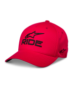 Alpinestars Ride Sonic Hat, rote Baseball-Cap, schwarze 3D-Stickerei „RIDE“ und Alpinestars-Logo, gebogener Schirm, strukturierte Krone, lässige Motorsport-Streetwear