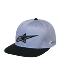 Alpinestars Thickness Snapback Kappe, Grau und Schwarz, mit strukturierter Krone und flachem Schirm, schwarzes 3D-gesticktes Astars-Logo auf der Vorderseite, seitliches Logo-Branding, lässige vom Motorsport inspirierte Kopfbedeckung