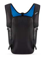 Alpinestars Defcon V3 Rucksack, Rückansicht, Schwarz mit blauem Mesh, gepolsterte Rückwand und Air-Mesh-Schultergurte, kleines weißes Alpinestars-Logo, strapazierfähiger Alltagsrucksack