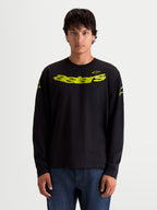 Alpinestars Velocifier CSF Langarm-T-Shirt für Herren, Schwarz mit gelber gebogener Astars-Grafik und Schulterlogos, Motorsport-inspirierte Freizeitkleidung aus Baumwollmischgewebe.