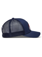 Alpinestars Meteorite Trucker-Mütze, Sportswear-Kappe in Blau mit strukturierter Krone, Mesh-Rückseite, gebogenem Schirm und seitlichem Logo-Patch.