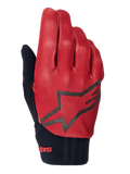 Alpinestars A-Dura Handschuhe, MTB-Handschuhe, Dunkelorange und Schwarz, Oberseite mit strukturiertem Gittermuster, großes schwarzes Stern-Logo, schwarzes Neoprenbündchen mit rotem Branding, entwickelt für Grip und Performance beim Mountainbiken