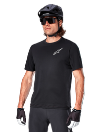 A-Aria Astar Trikot