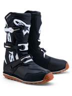 Alpinestars Tech-T Stiefel, Trial-Motorradstiefel für Herren, Schwarz und Weiß, robuste Lederkonstruktion mit TPU-Schienbeinplatte und griffiger Gummisohle für optimales Gefühl.