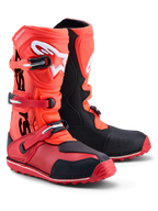 Alpinestars Tech-T Stiefel, Trial-Motorradstiefel in Rot Fluo und Schwarz, CE-zertifiziert mit TPU-Schienbeinschutz.