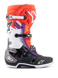 Alpinestars Tech 10 Stiefel, Motocross-Stiefel, Schwarz, Fluo-Orange, Weiß und lila Akzente, mit einem Dreifach-Schnallen-Verschlusssystem, Stern-Logos an Schienbein und Zehen sowie DHCP-Fersenschutz, Profilansicht von Offroad-Rennstiefeln
