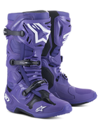 Alpinestars Tech 10 Motocross-Stiefel, Ultraviolett Lila mit schwarzen und weißen Akzenten, Dreifach-Schnallen-Verschlusssystem, TPU-Schutzschale und Alpinestars Stern-Logos, Hochleistungs-Offroad-Rennsport-Fußbekleidung