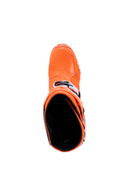 Alpinestars Tech 10 Supervented Stiefel, Fluo-Orange Schwarz Weiß, Draufsicht mit Blick in das Stiefelinnere, zeigt die strukturierte Zehenbox und die seitlichen Schnallen, fortschrittliches Motocross-Rennschuhwerk