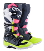 Alpinestars Tech 7 Stiefel, Motocross-Stiefel, Dunkelgrau, Dunkelblau, Pink Fluo und Neongelb, mit Multi-Schnallen-Verschlusssystem, TPU-Schutzpaneelen und Alpinestars-Branding für Offroad-Rennsport