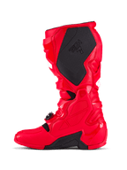 Alpinestars Tech 7 Stiefel, Motocross-Stiefel, Hellrot, Ansicht der Innenseite mit großem schwarzen, texturierten Grip-Panel mit Tech 7-Branding, TPU-Schutzschale und verstellbarem Schnallenverschlusssystem für den Offroad-Rennsport