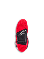 Alpinestars Tech 7 Stiefel, Motocross-Stiefel, Hellrot, Unteransicht der Außensohle mit rot-schwarzem Dual-Compound-Gummi, strukturierter Grip für Fußrasten, weißes Astar-Logo und sichtbarer Verschleißindikator.