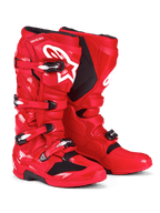 Alpinestars Tech 7 Stiefel, Motocross-Stiefel, Hellrot, mit weißem Astars-Logo auf dem Schienbein, silber-schwarzem Schnallenverschlusssystem und schützender TPU-Schale für Offroad-Performance