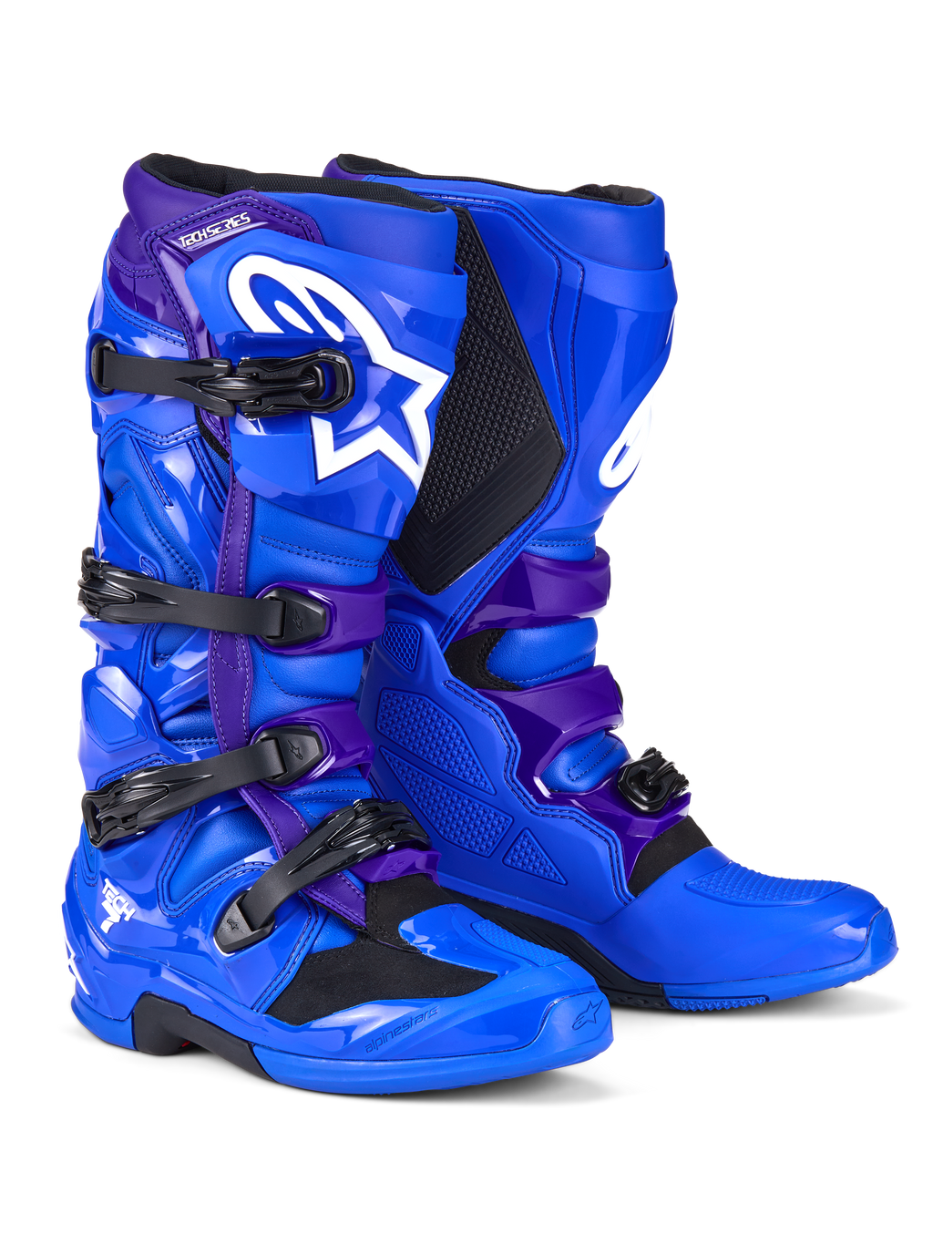 Alpinestars Tech 7 Stiefel, Motocross-Stiefel, Blau und Lila, mit weißen Alpinestars-Logos, TPU-Schutzpaneelen, Vier-Schnallen-Verschlusssystem und robustem Offroad-Sohlen-Design