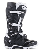 Alpinestars Tech 7 Enduro Drystar Stiefel, Enduro- und Offroad-Motorradstiefel, Schwarz und Weiß, Vier-Schnallen-Verschlusssystem, wasserdichtes Drystar-Membran-Branding, robuste Sohle für Offroad-Grip, strapazierfähige TPU-Schutzpaneele mit Alpinestars-Logos