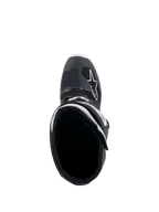 Alpinestars Tech 7 Enduro Drystar® Stiefel, Schwarz und Weiß, Ansicht von oben in die Stiefelöffnung, mit weißem A-Star-Logo im Zehenbereich, weißem Kragenfutter und wasserdichtem Hochleistungsdesign für Enduro-Fahrten