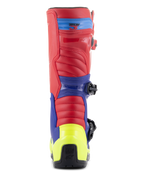 Alpinestars Tech 3 Stiefel, Motocross-Stiefel, Hellrot, Dunkelblau und Gelb Fluo, Rückansicht mit neongelber Fersenkappe, rotem Obermaterial und blauen Schutzelementen, robuste Konstruktion für Offroad-Rennsport
