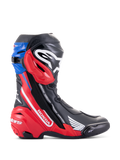 Alpinestars Honda Supertech R Stiefel, Racing-Motorradstiefel, Schwarz, leuchtendes Rot und Blau, mit weißem Honda-Branding auf rotem Seitenpanel, Alpinestars-Logo auf dem Schienbein, blauer Gamasche oben, schlankes aerodynamisches Design mit fortschrittlichem TPU-Schutz