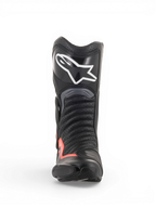 Alpinestars SMX-6 V2 Vented Stiefel, Motorradrennstiefel in Schwarz und Grau mit fluoreszierend roten Akzenten, perforiertem Obermaterial, Schienbeinschutz und Toe Slider, Frontansicht