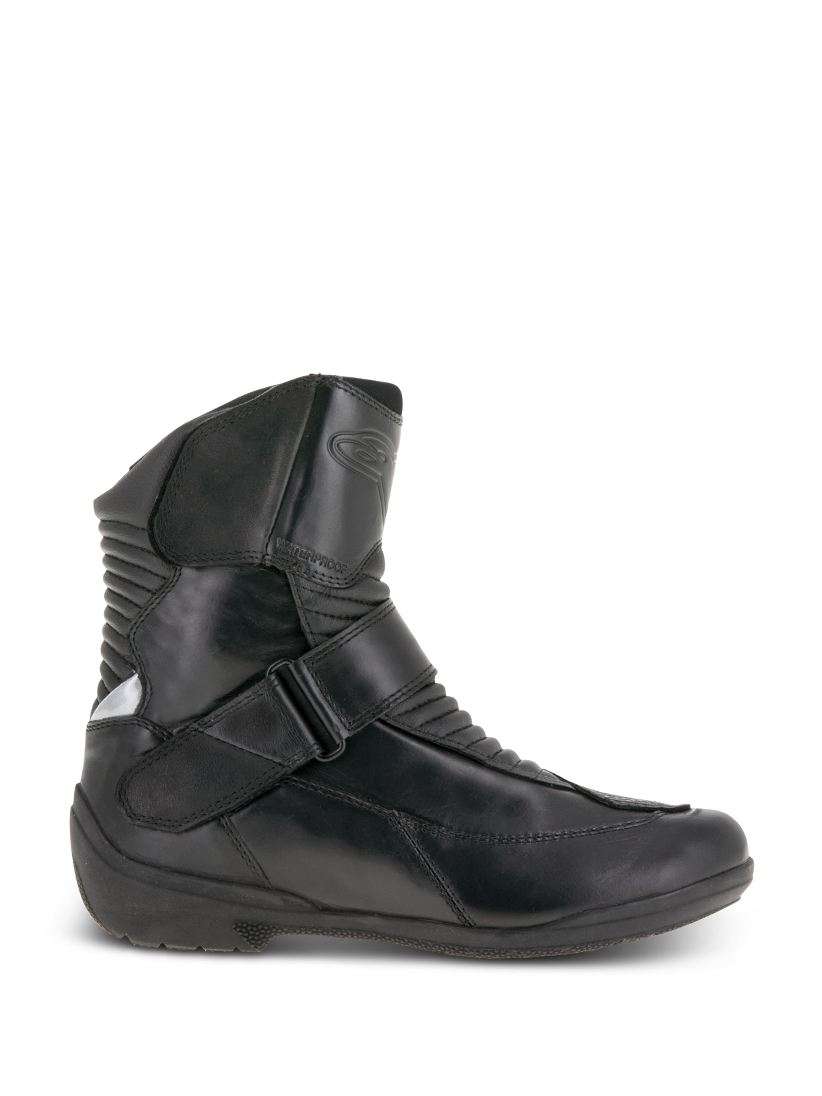 Alpinestars Stella Valencia Wasserdichte Stiefel, Damen-Motorrad-Touringstiefel, Schwarz, Seitenansicht, Lederkonstruktion mit vorderen und hinteren Akkordeon-Flexzonen, Schnallenverschluss am Rist und strukturierter Gummisohle.