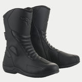 Alpinestars Origin Drystar® Stiefel, wasserdichte Motorrad-Tourenstiefel, Schwarz, mit Mikrofaser-Obermaterial, Akkordeon-Flex-Zonen vorne und hinten, synthetischem Schaltpolster und geprägtem Logo, konzipiert für Straßen- und Abenteuerfahrten