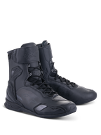Alpinestars Superfaster Schuhe, schwarze hohe Motorradschuhe mit Schnellschnürsystem, verstärktem Knöchel- und Fersenschutz, elegante Mikrofaser-Konstruktion für Straßenfahrten