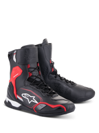 Alpinestars Superfaster Schuhe, Motorradschuhe, Schwarz, Hellrot und Weiß, High-Top-Design mit Schnellschnürsystem, verstärkter Knöchel- und Fersenschutz, mit Alpinestars-Branding und technischer Mikrofaser-Konstruktion