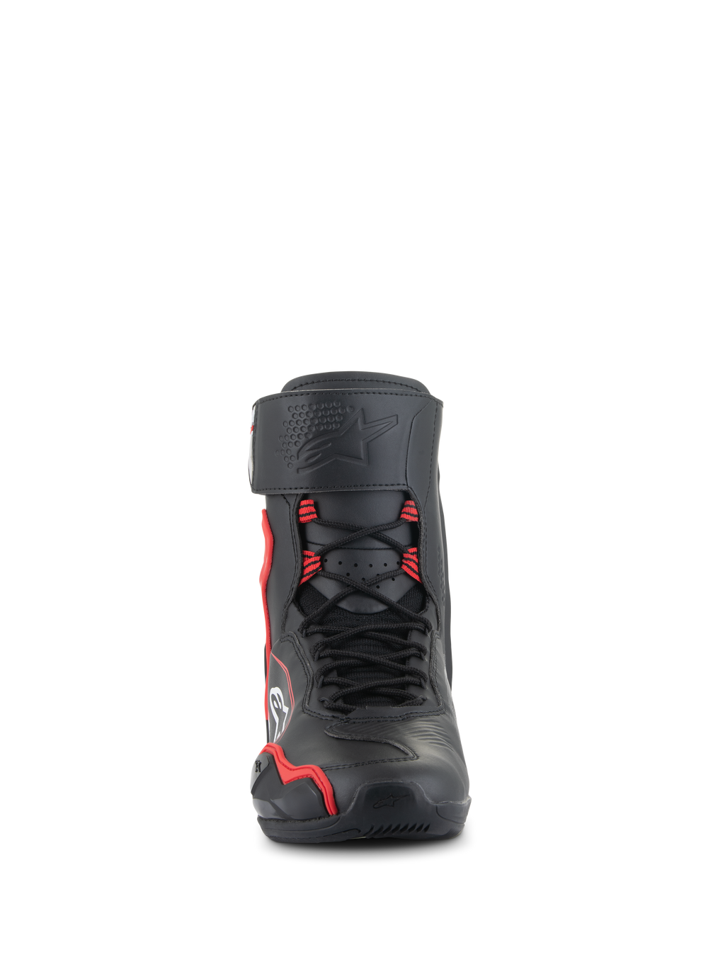 Alpinestars Superfaster Schuhe, hoch geschnittene Motorradschuhe, Schwarz mit leuchtend roten und weißen Akzenten, Vorderansicht mit Speed-Lace-System, schützender Schienbeinriemen mit geprägtem Stern-Logo und verstärktem Zehenbereich.