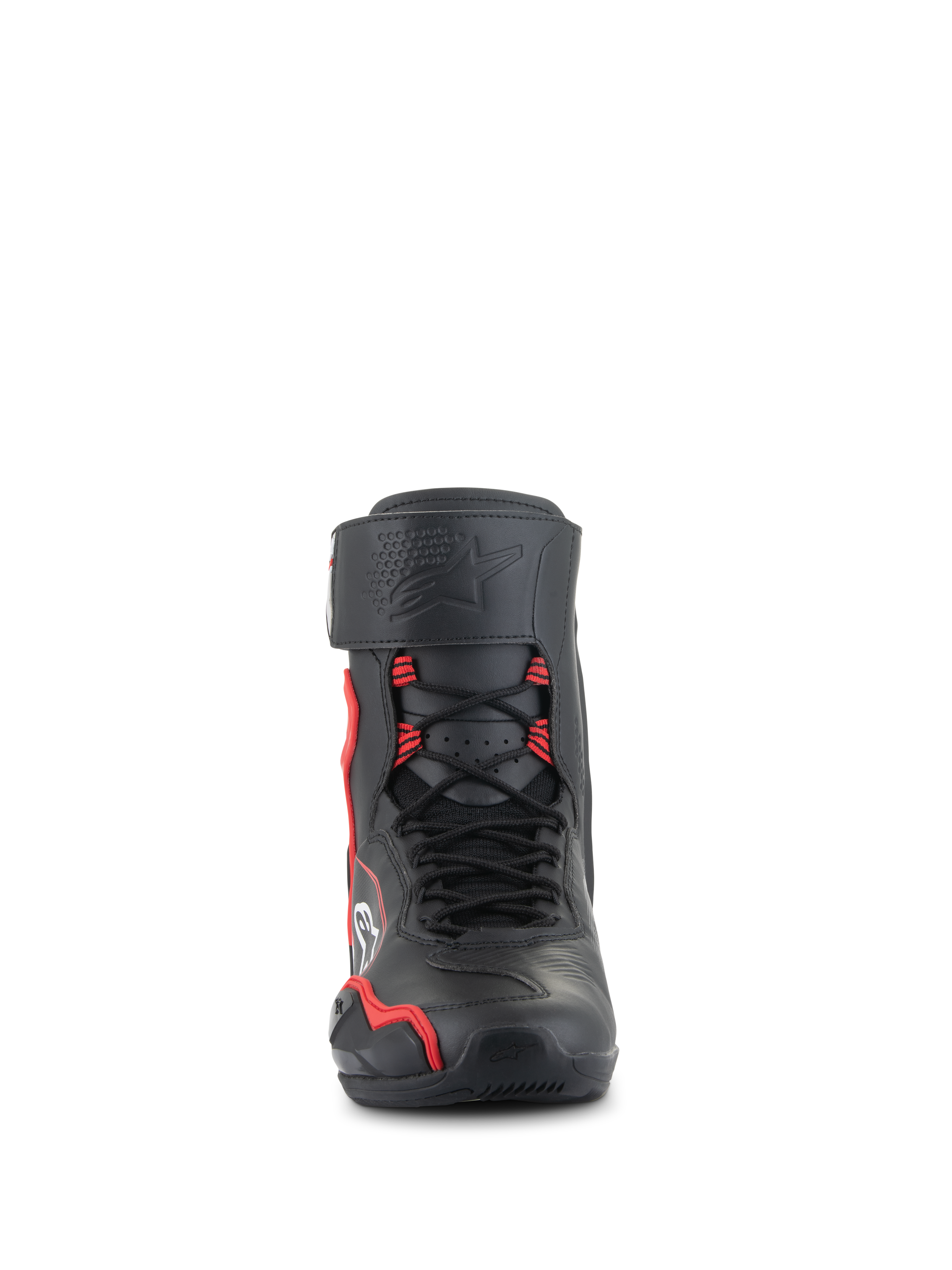 Alpinestars Superfaster Schuhe, hoch geschnittene Motorradschuhe, Schwarz mit leuchtend roten und weißen Akzenten, Vorderansicht mit Speed-Lace-System, schützender Schienbeinriemen mit geprägtem Stern-Logo und verstärktem Zehenbereich.