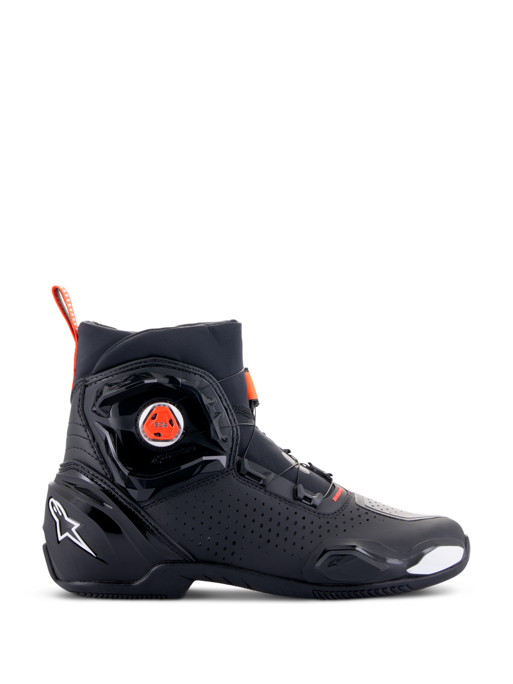 Alpinestars SP-2 Motorradschuhe, Sport-Motorradschuhe, Schwarz mit roten Fluo-Akzenten, Seitenansicht mit BOA-Schnellverschlusssystem, perforierte Mikrofaser-Einsätze für Luftzirkulation, weißes Alpinestars-Logo an der Ferse, schlankes modernes Design mit matten und glänzenden Oberflächen