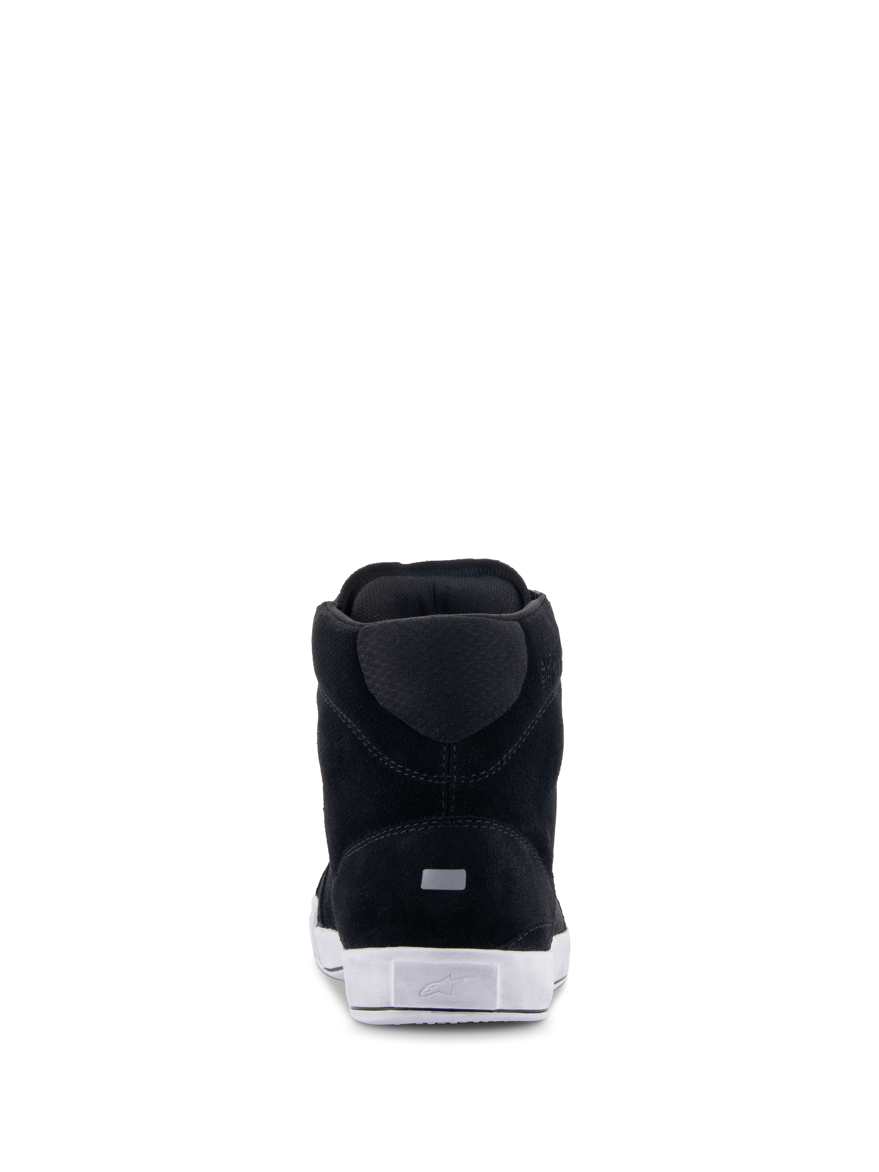 Alpinestars Chrome Schuhe, Urbane Motorrad-Fahrschuhe, Schwarz und Weiß, Rückansicht mit Spaltwildleder-Konstruktion, weißer Gummisohle mit Fersenlogo und kleinem reflektierenden rechteckigen Detail