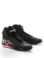 Alpinestars Sektor Schuh, Motorradschuhe, Schwarz, Weiß und Rot Fluo, mit elegantem Mikrofaser-Chassis, Schnellverschlusssystem mit Klettverschluss am Knöchel und großem weißen Stern-Logo mit roten Akzenten an der Seite