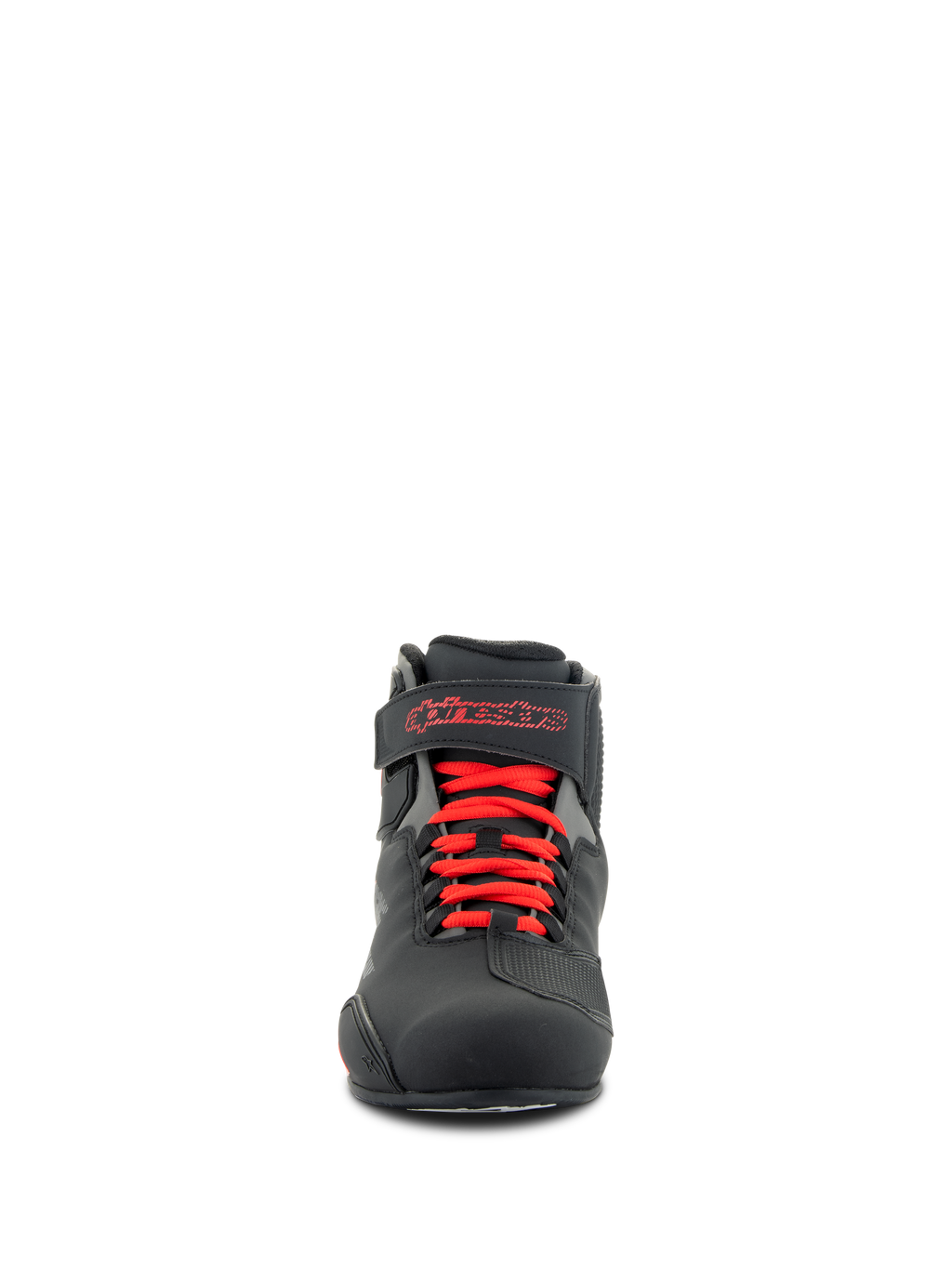 Alpinestars Sektor Schuhe, Motorradschuhe, Schwarz und Leuchtendes Rot, Vorderansicht mit roten Schnürsenkeln und Knöchelriemen mit rotem Alpinestars-Logo, strapazierfähige Mikrofaser-Konstruktion mit einem schlanken sportlichen Profil