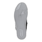 Alpinestars Stated Schuhe, Sohlenansicht von unten, hellgrauer vulkanisierter Gummi mit Fischgräten-Traktionsmuster, mit Alpinestars Stern-Logo und TPF-Branding, Detail eines urbanen Motorradschuhs