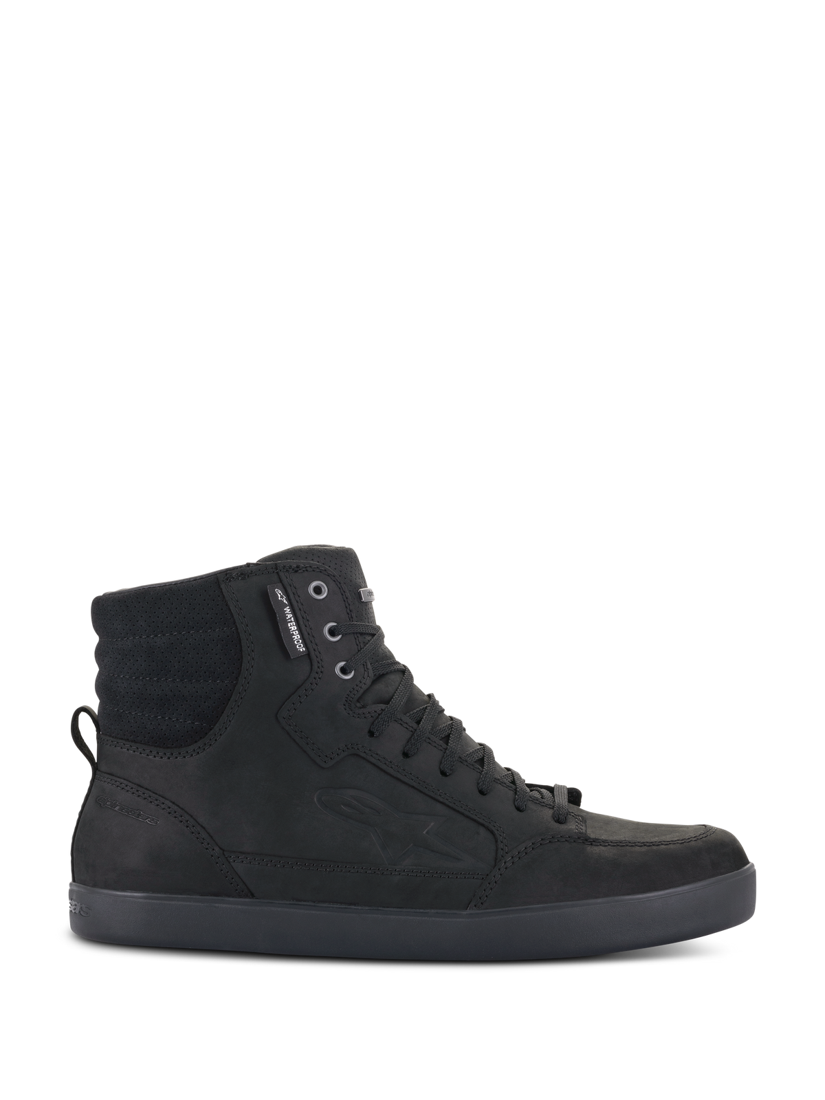 Alpinestars J-6 Waterproof Shoe, Schwarzer High-Top Urban-Motorrad-Sneaker, Seitenansicht mit hochwertiger Lederkonstruktion, Schnürverschluss und gepolstertem Knöchelbereich