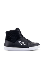 Alpinestars Chrome Drystar Schuhe, Schwarze High-Top Motorrad-Sneaker mit weißem Stern-Logo und weißer Sohle, Wasserdichtes Obermaterial aus Leder und Wildleder, Urbanes Schuhwerk mit gepolstertem Knöchelbereich