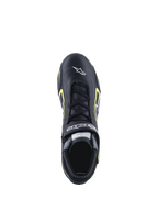 Alpinestars Tech-1 T V3 Schuhe FIA, Auto-Rennschuhe, Schwarz und Gelb Fluo, Draufsicht zeigt Lederkonstruktion, Schnürverschluss und weißes Alpinestars-Branding auf der Zehenpartie.