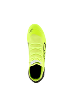 Alpinestars Supertech K Schuhe - FIA, Kart-Schuhe, Gelb Fluo, Schwarz und Weiß, Draufsicht mit vollständig gestricktem Obermaterial, fluoreszierend gelber Korpus mit schwarzen Akzenten an Ferse und Seiten, schlankes aerodynamisches Profil für Präzisionsrennen
