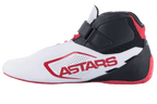 Alpinestars Tech-1 K V2 Schuhe, Karting-Schuhe, Weiß, Schwarz und Rot, Seitenansicht mit rotem ASTARS-Branding auf einem weißen, perforierten Panel, schwarzes Obermaterial mit Klettverschluss und roten Schnürsenkeln, dünne rote Sohle für präzises Fahren